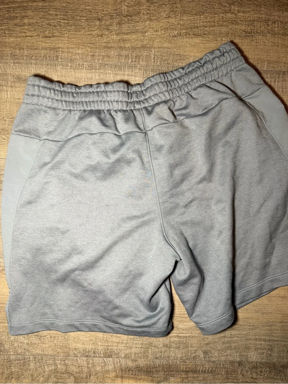 Under Armour Men's Light Gray Athletic Shorts, XL